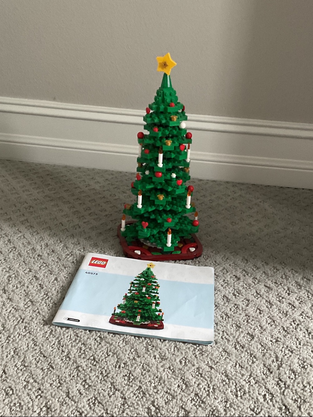 Lego Green Christmas Tree with Yellow Star and Red Ornaments